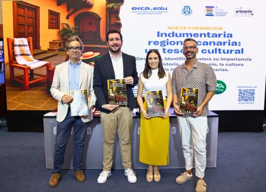 INDUMENTARIA-RADIO-ECCA